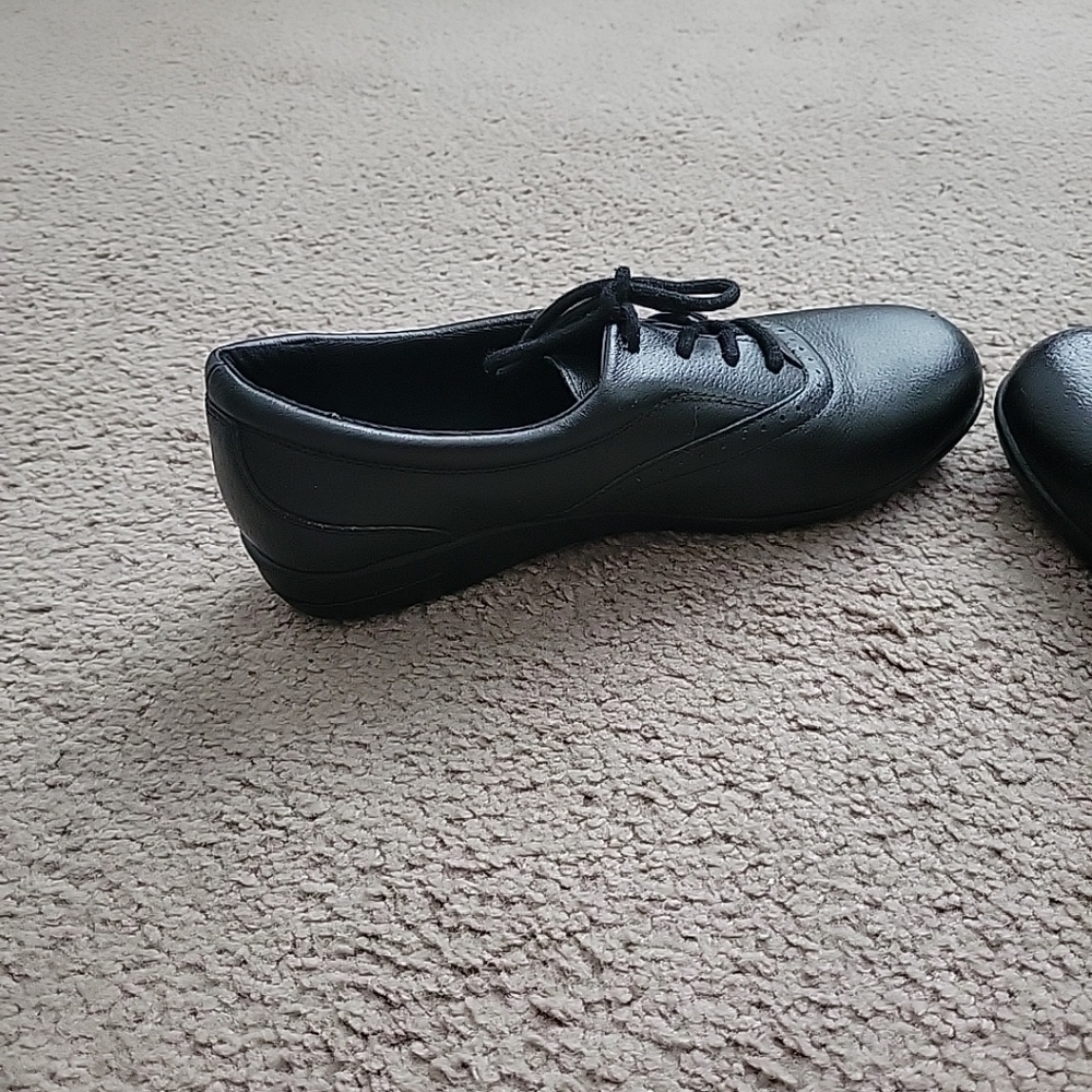 Dr. Scholl's Women's Shoes - Picture 7 of 11
